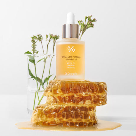 DR.CEURACLE Royal Vita Propolis 33 Ampoule 30ml available on Koolseoul.com, your Korean Eshop from Seoul !