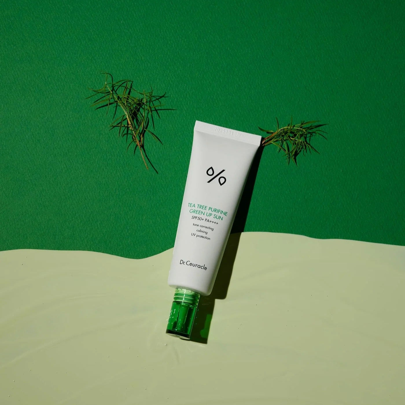 DR.CEURACLE Tea Tree Purifine Green Sup Sun 50ml