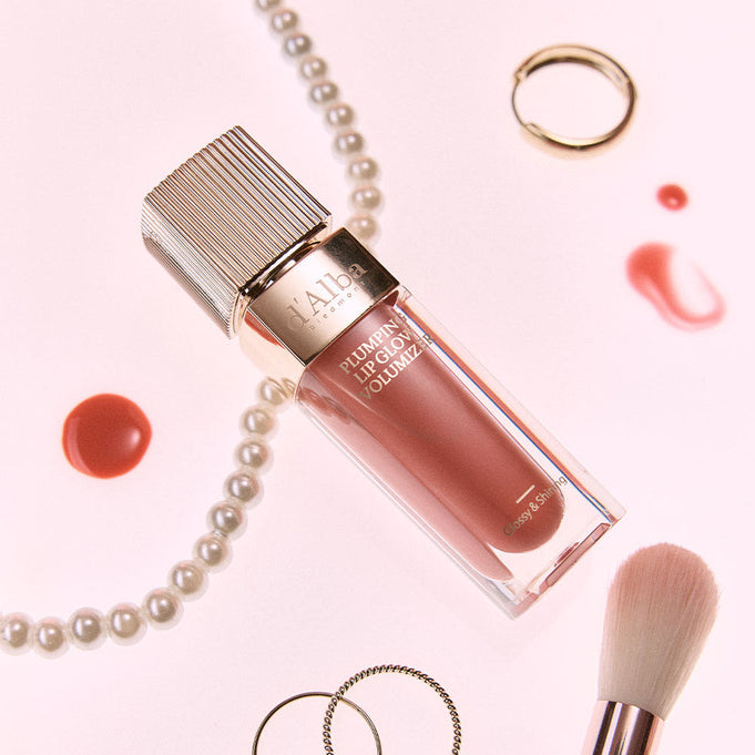D'ALBA Plumping Lip Glow Mood Volumizer 5ml with aesthetic accessories