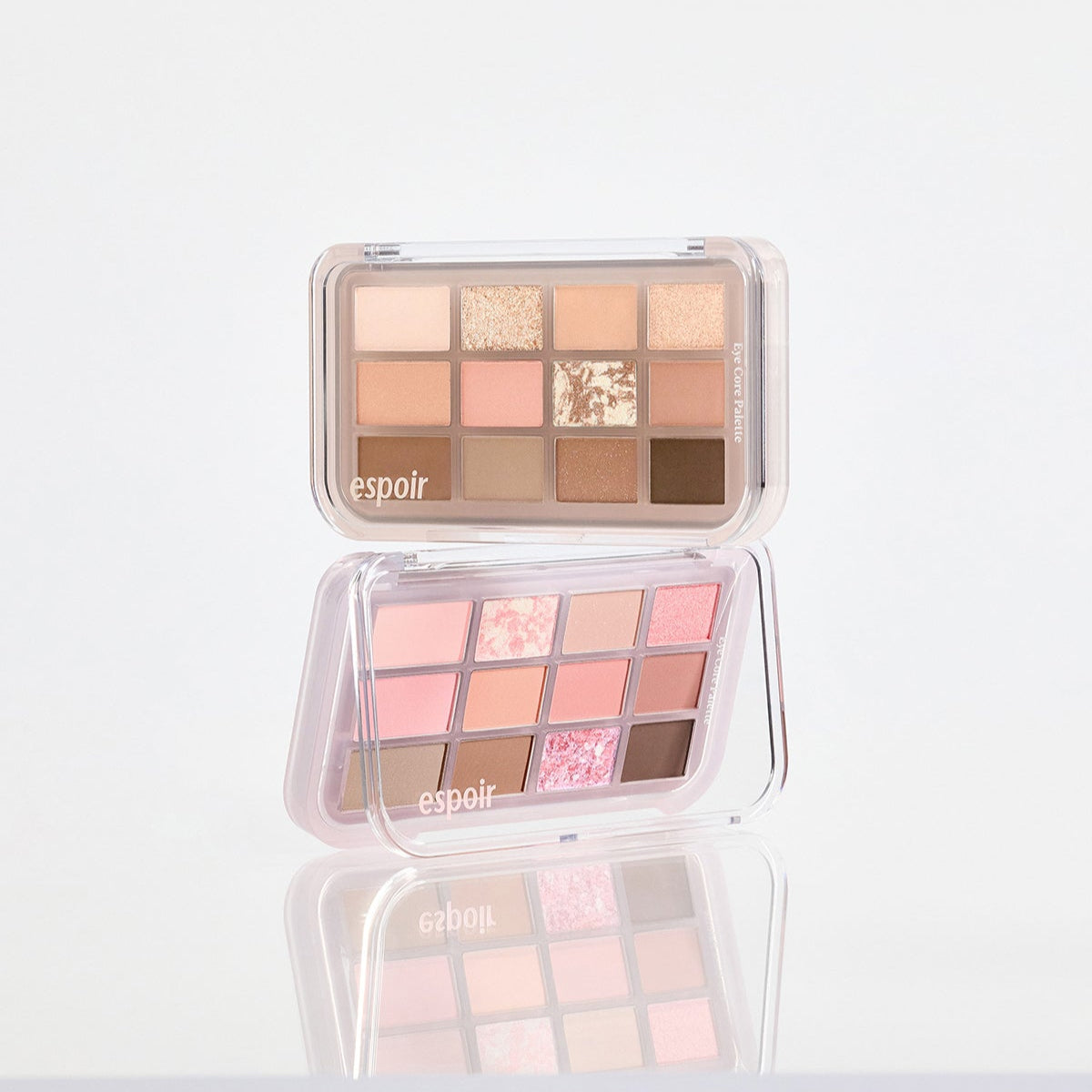 ESPOIR Eye Core Palette featuring a variety of eyeshadow shades for versatile looks, suitable for daily makeup and special occasions.