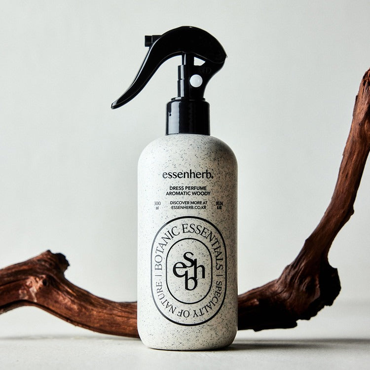 ESSENHERB  Dress Perfume Aromatica Woody 300ml
