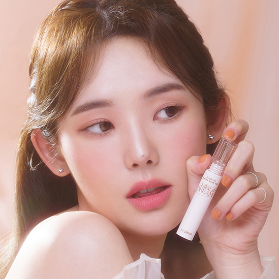 THE SAEM Flow Lip Water Blur Tint #Like A Dream Collection 4.3g available on Koolseoul.com, your Korean Eshop from Seoul !