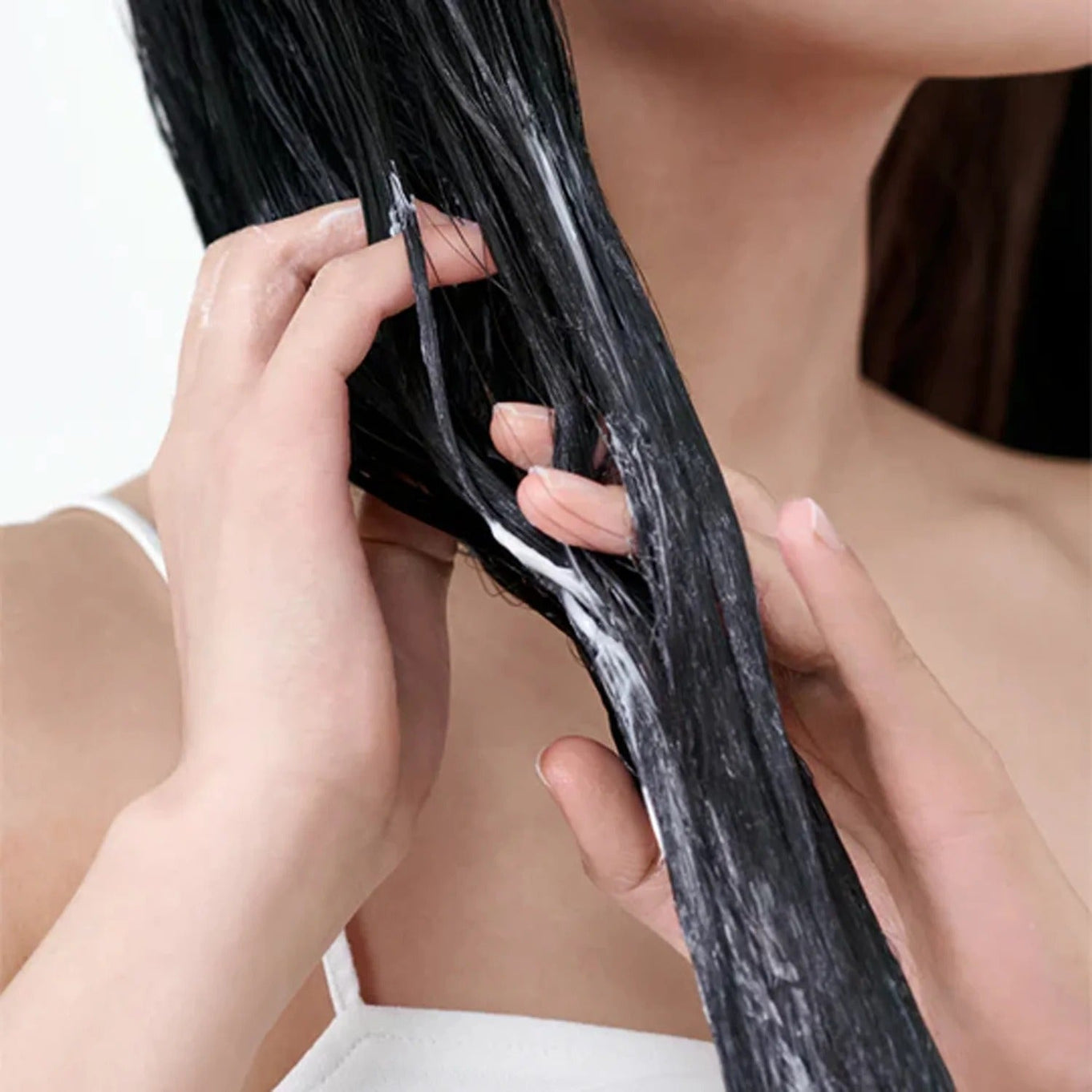 GLOW Apple Mango Hair Treatment 250ml