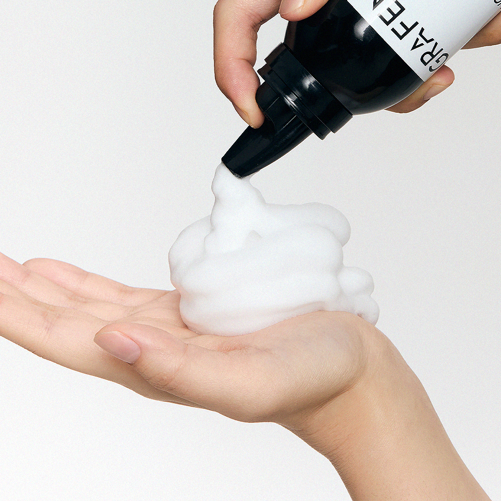 GRAFEN Volume Up Whipping Tonic 100ml dispensing rich foam into hand by Gentleman Korea, Korean skincare for men