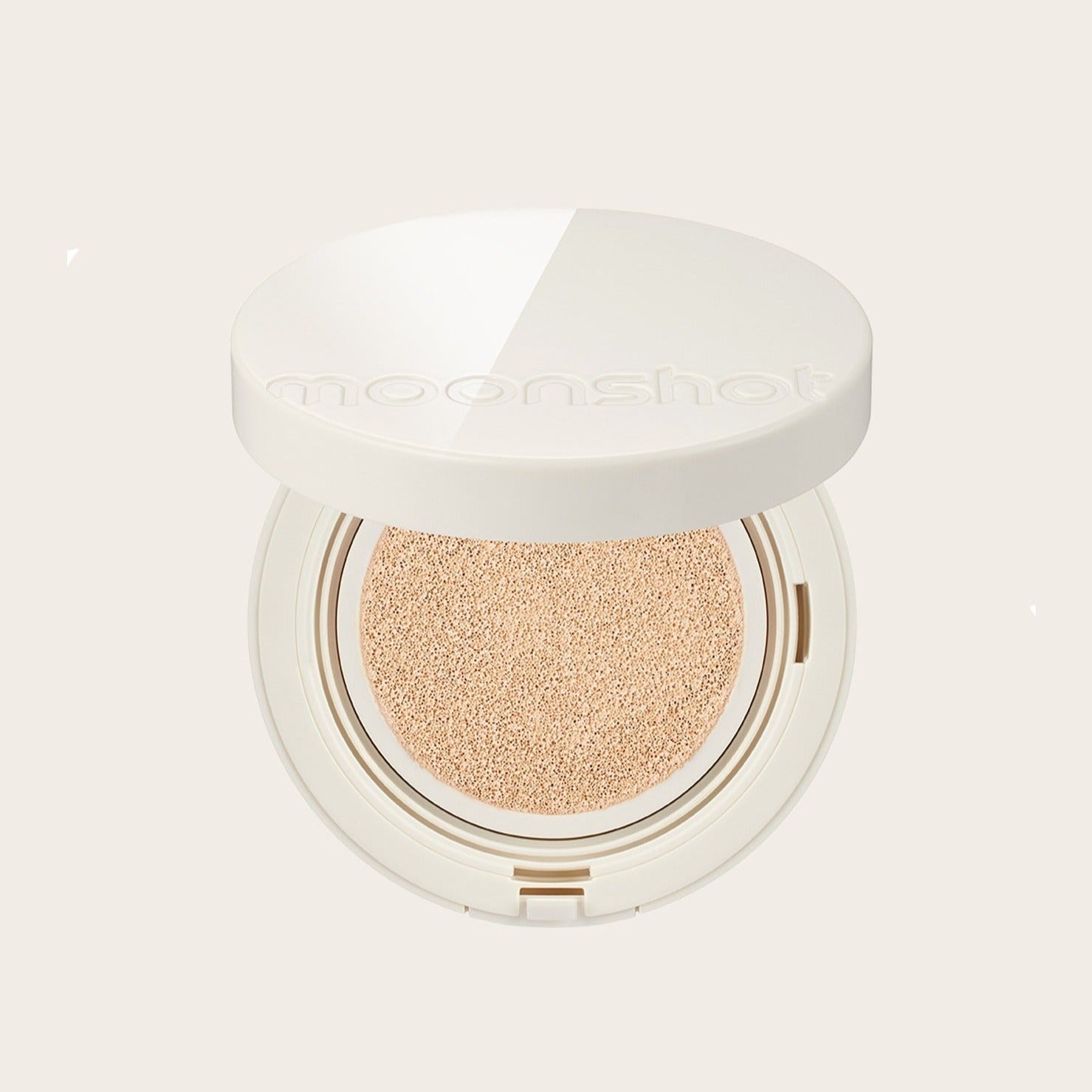 MOONSHOT Fit My Skin Glow Cushion available on Koolseoul.com, your Korean Eshop from Seoul !