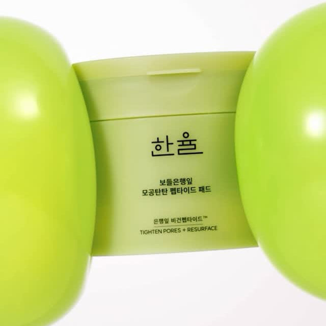 HANYUL Bodeunhaengip Pore Elasticity Peptide Pads 60 Sheets 100ml in a green container