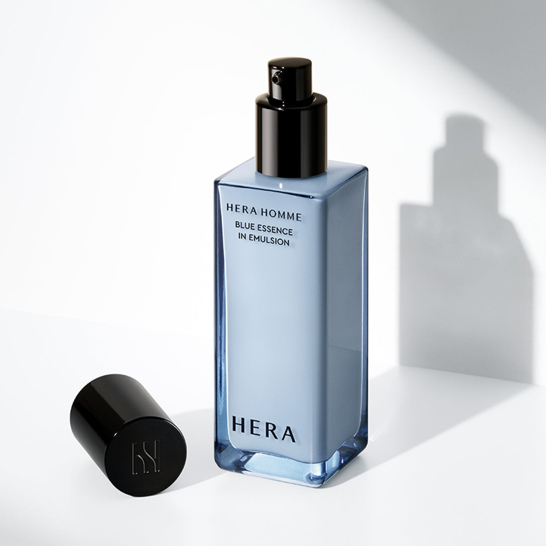 HERA Homme Blue Essence in Emulsion 110ml - Gentleman Korea premium Korean men’s skincare emulsion bottle product image