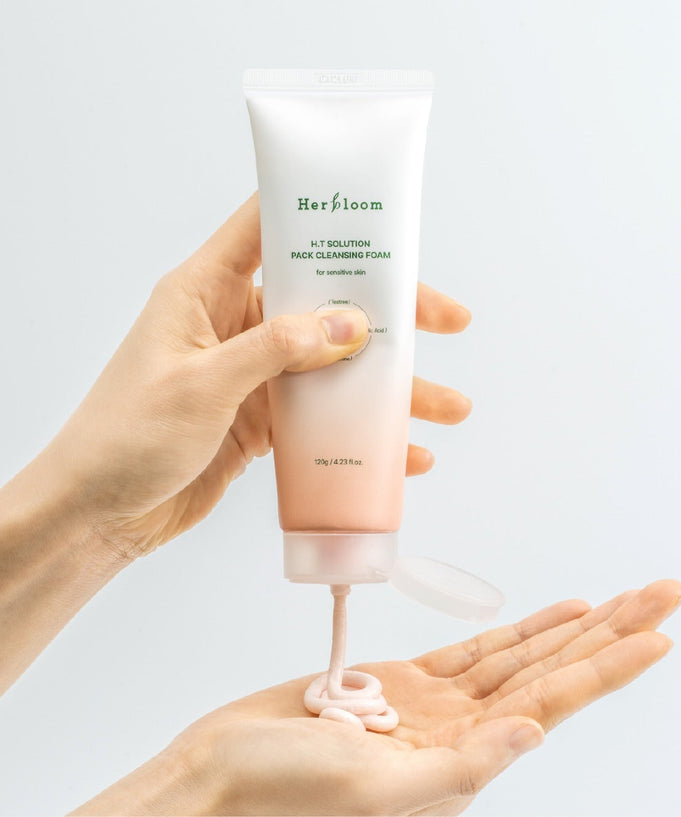 HERBLOOM H.T Solution Pack Cleansing Foam 120g being dispensed from tube into hand