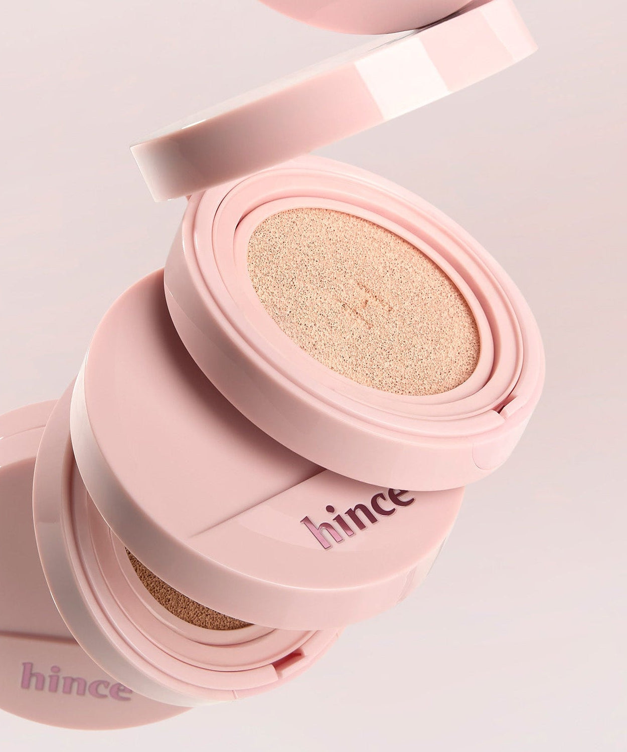 HINCE Cover Master Pink Cushion - premium makeup compact in elegant pink packaging for flawless skin coverage.