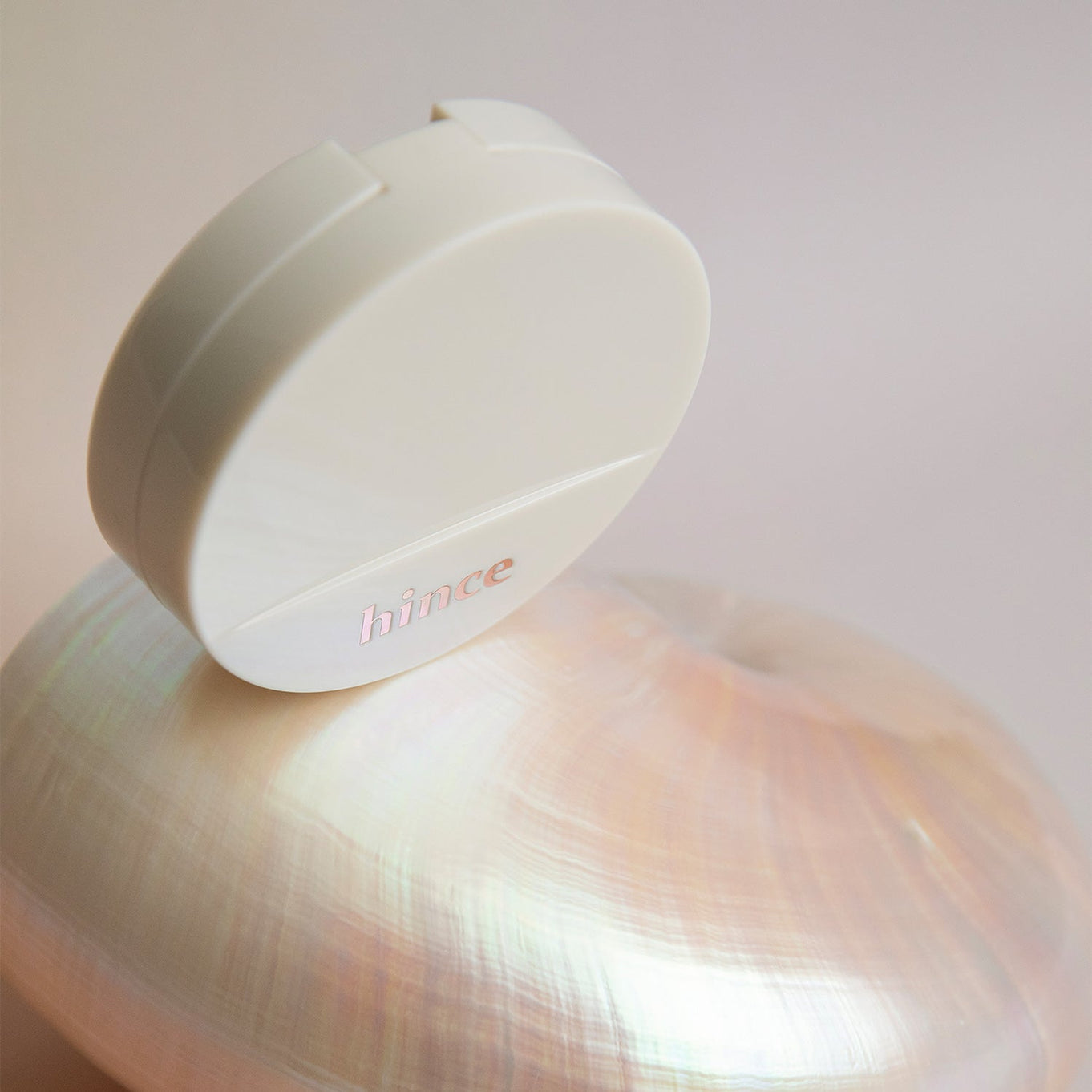 HINCE Second Skin Glow Cushion