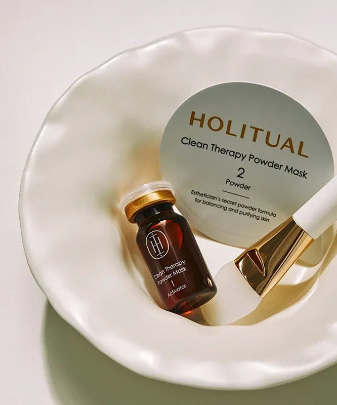 HOLITUAL Clean Therapy Powder Mask with brush in a bowl