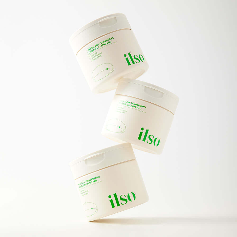 ILSO Eoseongcho Tenderjom Double Calming Pad 60 sheets stacked on white surface