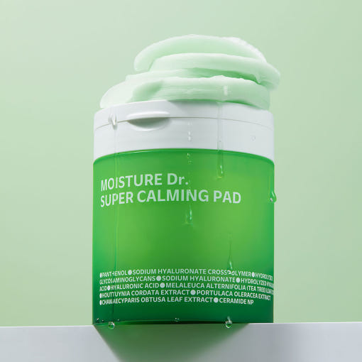 ISOI Moisture Doctor Super Calming Pads 260g x 60 sheets in green container with pads on top