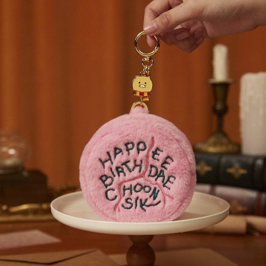 KAKAO FRIENDS Mini Pouch Choonsik #HarryPotterCollection disponible sur Ma petite Coree, ton Eshop 100% K-beauty en direct de Seoul
