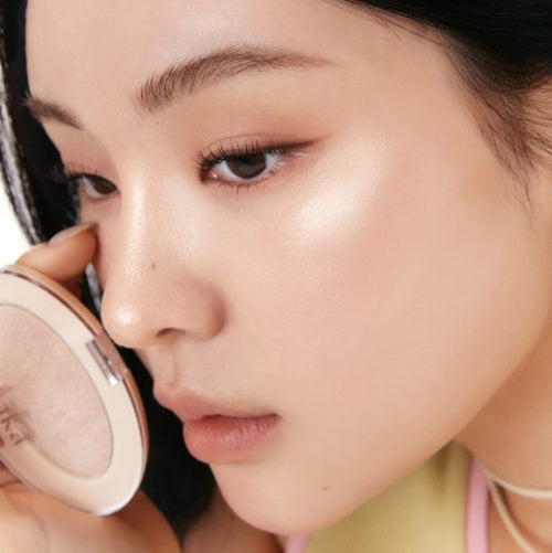 LAKA DreamBeam Higlighter disponible sur Ma petite Coree, ton Eshop 100% K-beauty en direct de Seoul