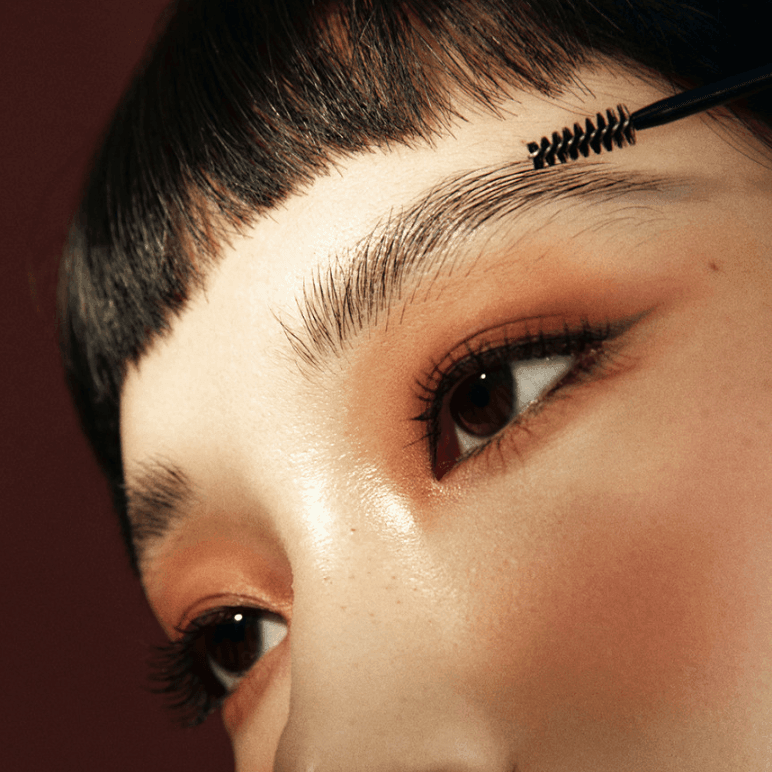 LAKA Wild Brow Shaper disponible sur Ma petite Coree, ton Eshop 100% K-beauty en direct de Seoul