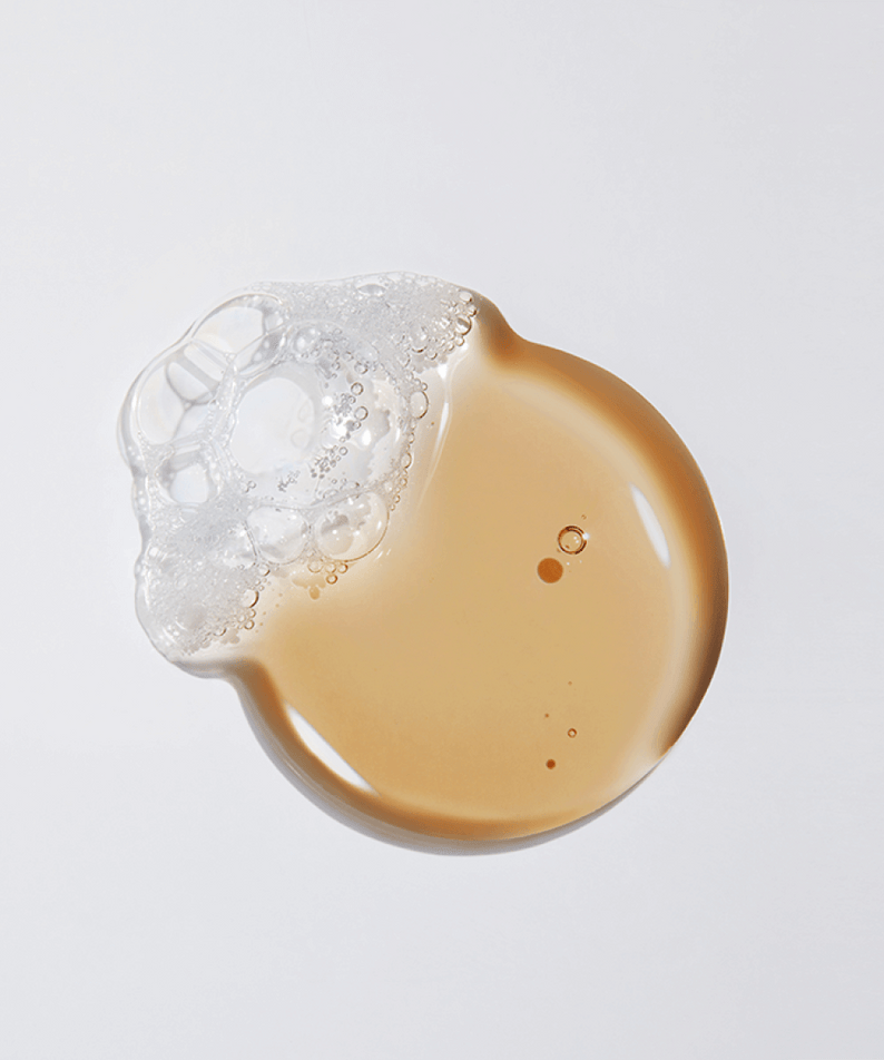 Texture of LANEIGE Perfect Renew Nourishing Oil To Foam Cleanser 200ml