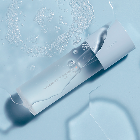 LANEIGE Water Bank Blue Hyaluronic Toner 160ml bottle on a blue background with water droplets