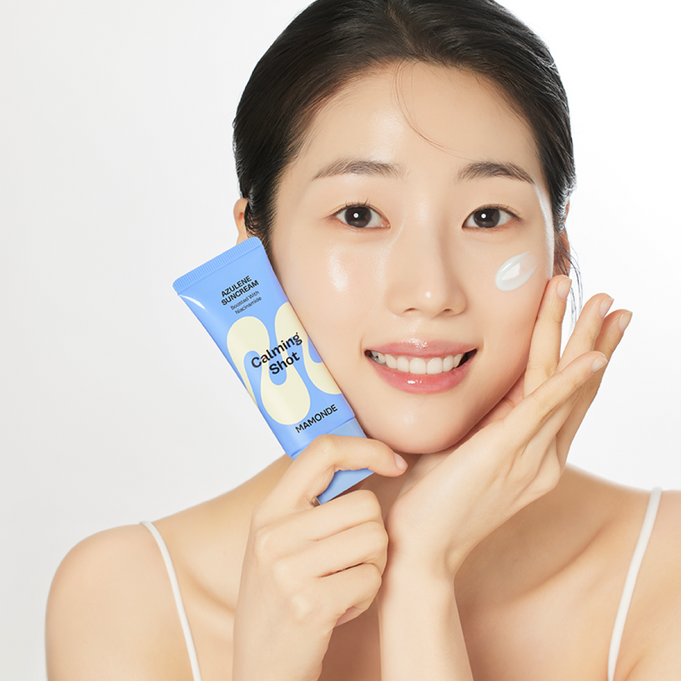 MAMONDE Calming Shot Azulene Sun Cream SPF50+PA++++ 35ml disponible sur Ma petite Coree, ton Eshop 100% K-beauty en direct de Seoul