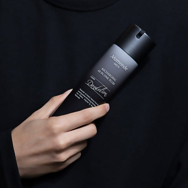 MAMONDE Men Recharging All In One Fluid 180ml bottle held by gentleman on black background - Gentleman Korea product image