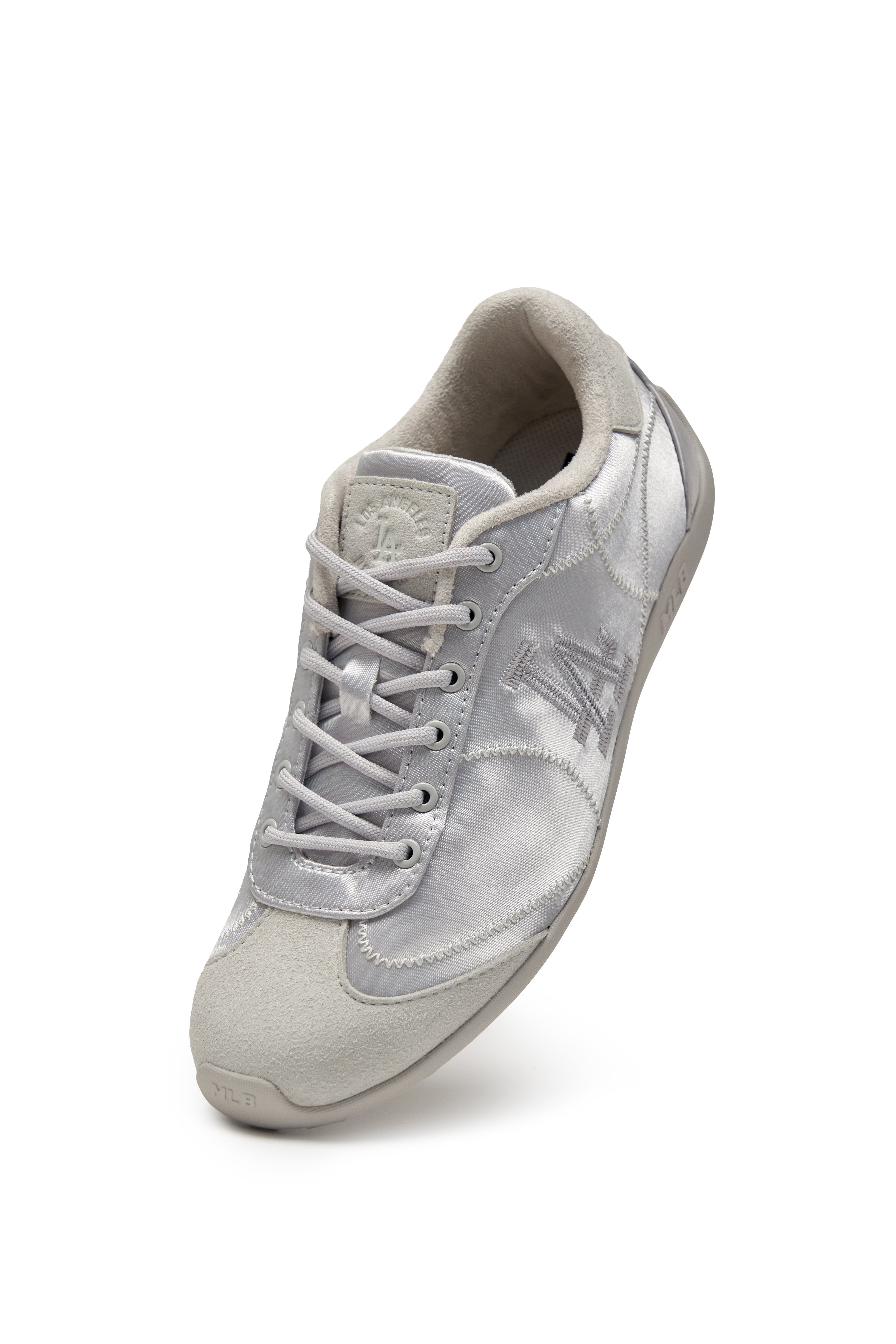 Slick Powder LA Dodgers SILVER | K-fashion | Koolseoul
