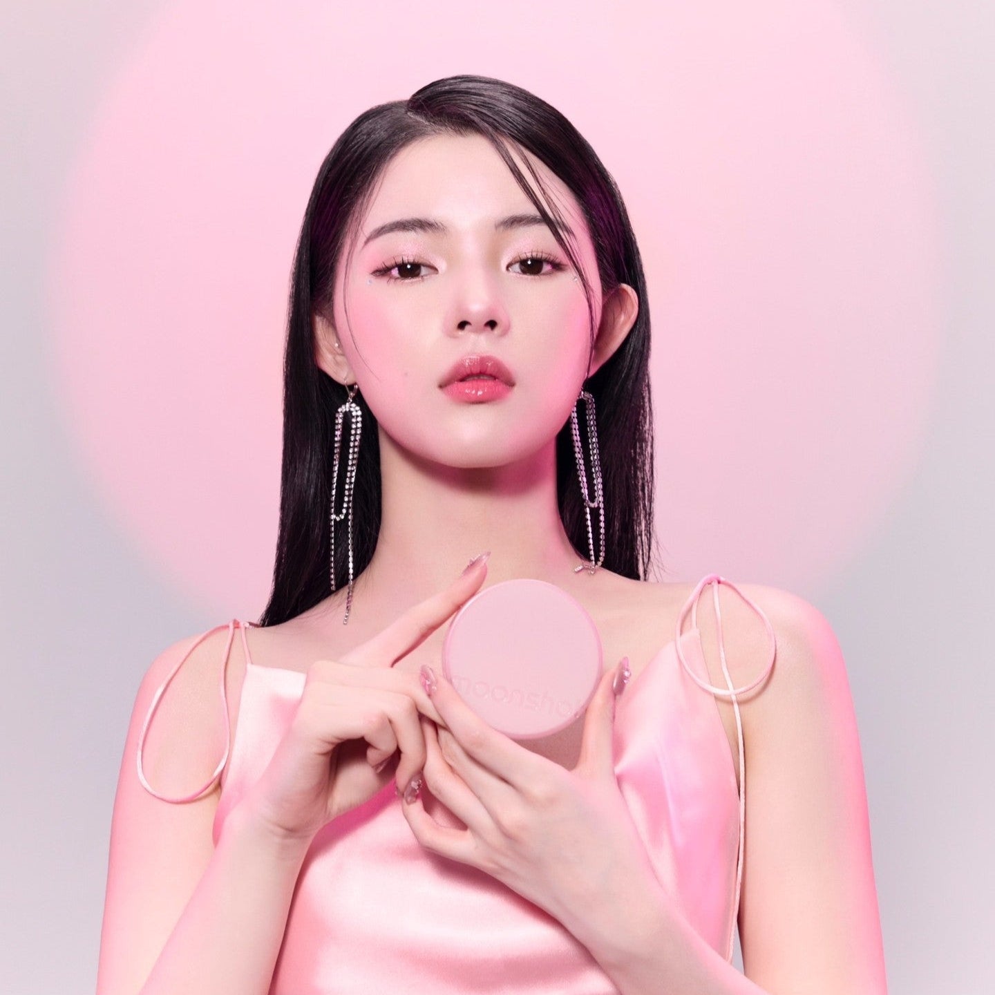 MOONSHOT Conscious Fit Cushion Foundation Pink Moon Edition