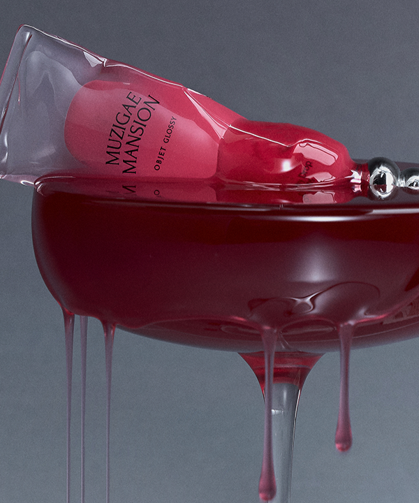 MUZIGAE MANSION Object Glossy product with glossy red liquid drips, luxury and elegance design.