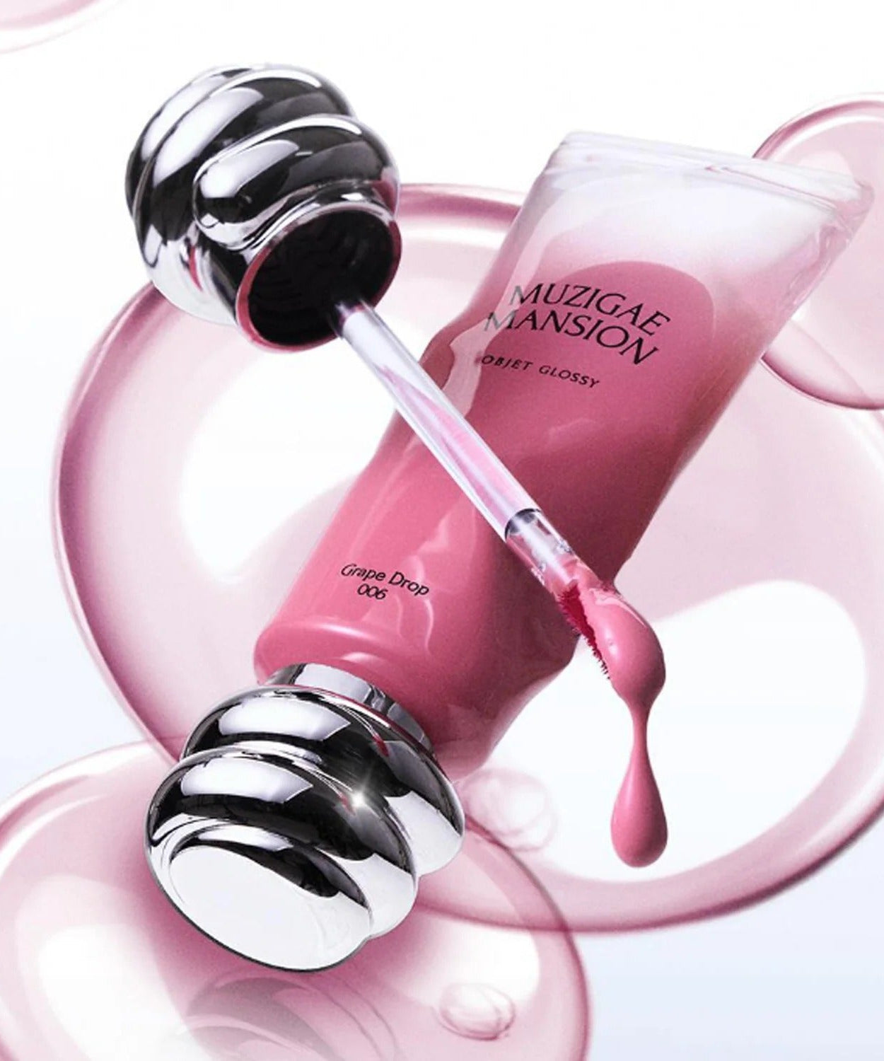 MUZIGAE MANSION Object Glossy in pink, showing sleek design and vibrant color with glossy finish, product image