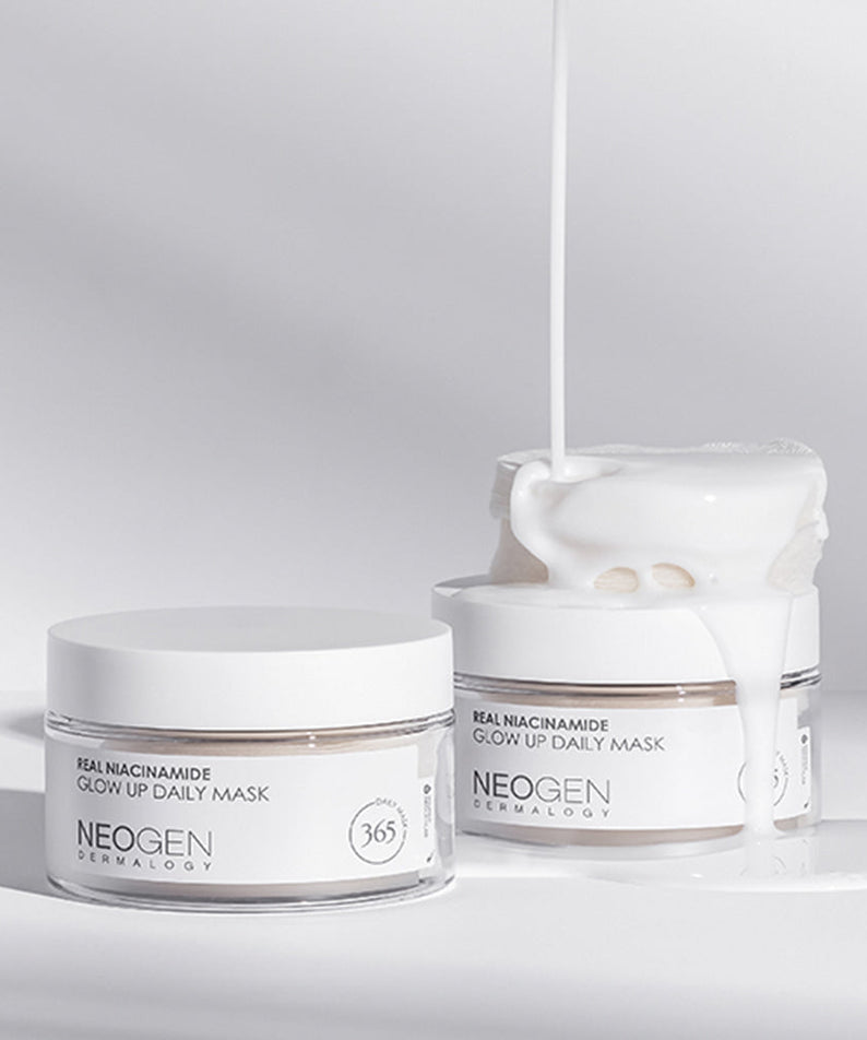 NEOGEN Niacinamide Glow Up Daily Mask Pads 40 Sheets displayed with creamy texture.