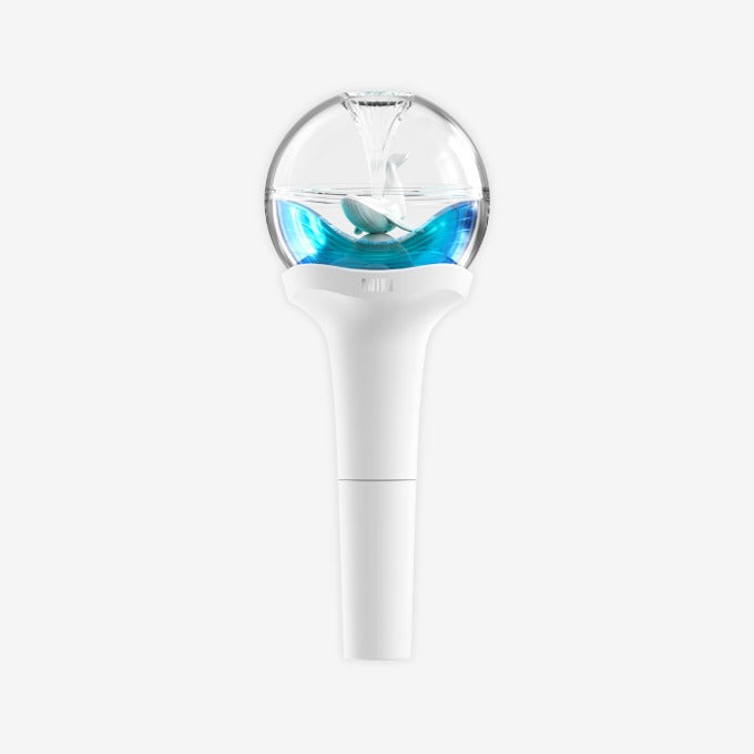 NMIXX Official Lightstick product image showcasing the design features.