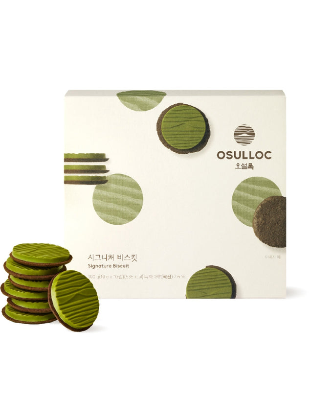Box and stack of OSULLOC Signature Biscuits 10 P with green tea flavor displayed elegantly.