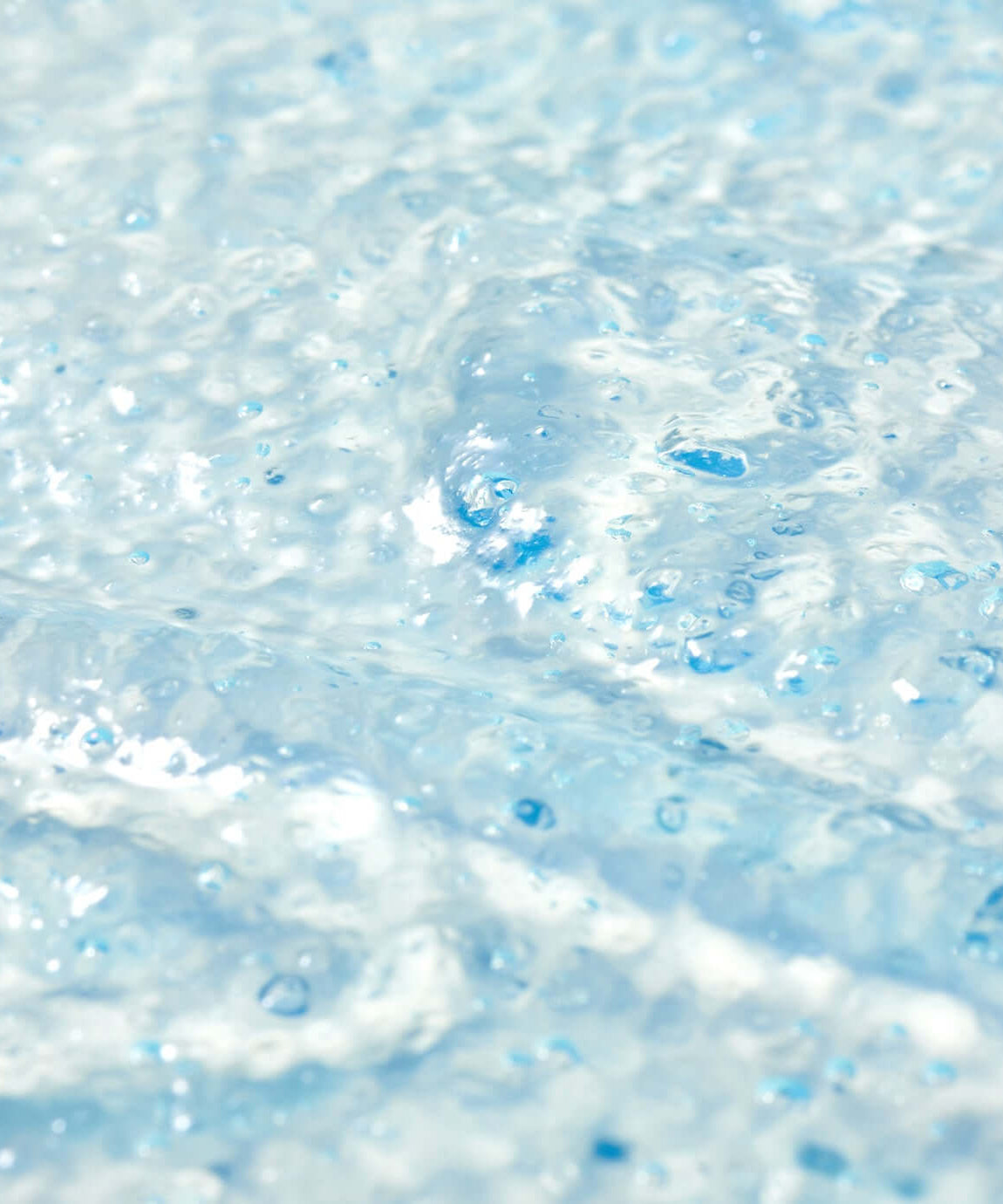 Close-up texture of PARNELL Squalane Mineral Water Moisture Capsule Toner 200ml highlighting its hydrating properties