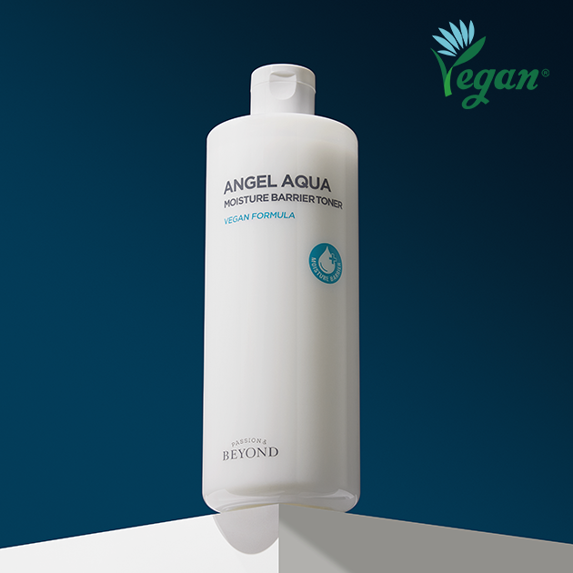 PASSION & BEYOND Angel Aqua Moisture Barrier Toner 500ml bottle with vegan formula on blue background.