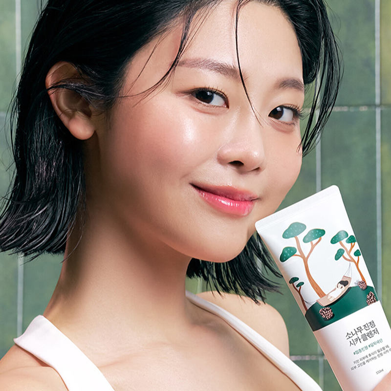 ROUNDLAB Pine Calming Cica Cleanser 150ml disponible sur Ma petite Coree, ton Eshop 100% K-beauty en direct de Seoul