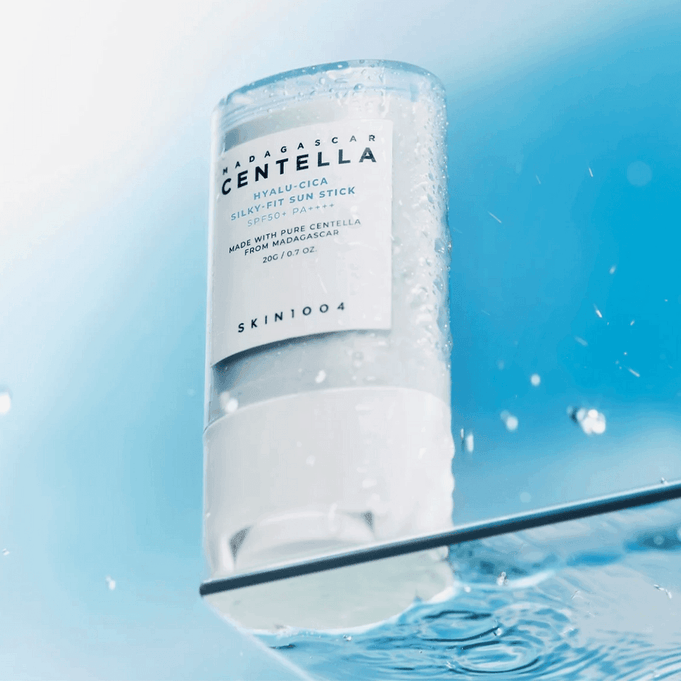 SKIN1004 Madagascar Centella Hyalu-Cica Silky Fit Sun Stick 20g