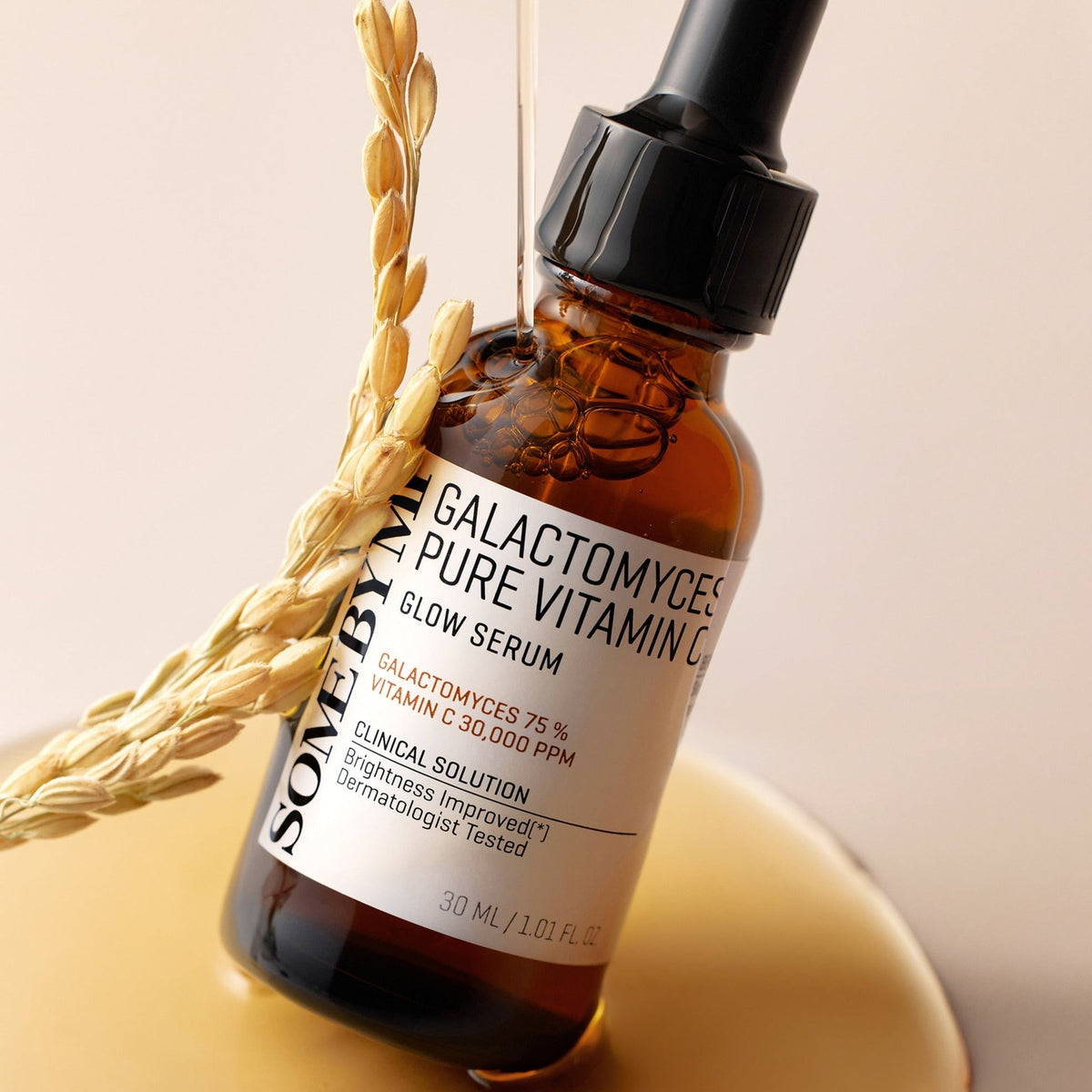 SOME BY MI Galactomyces Pure Vitamin C Glow Serum 30ml brown glass bottle with label and wheat stalk accent