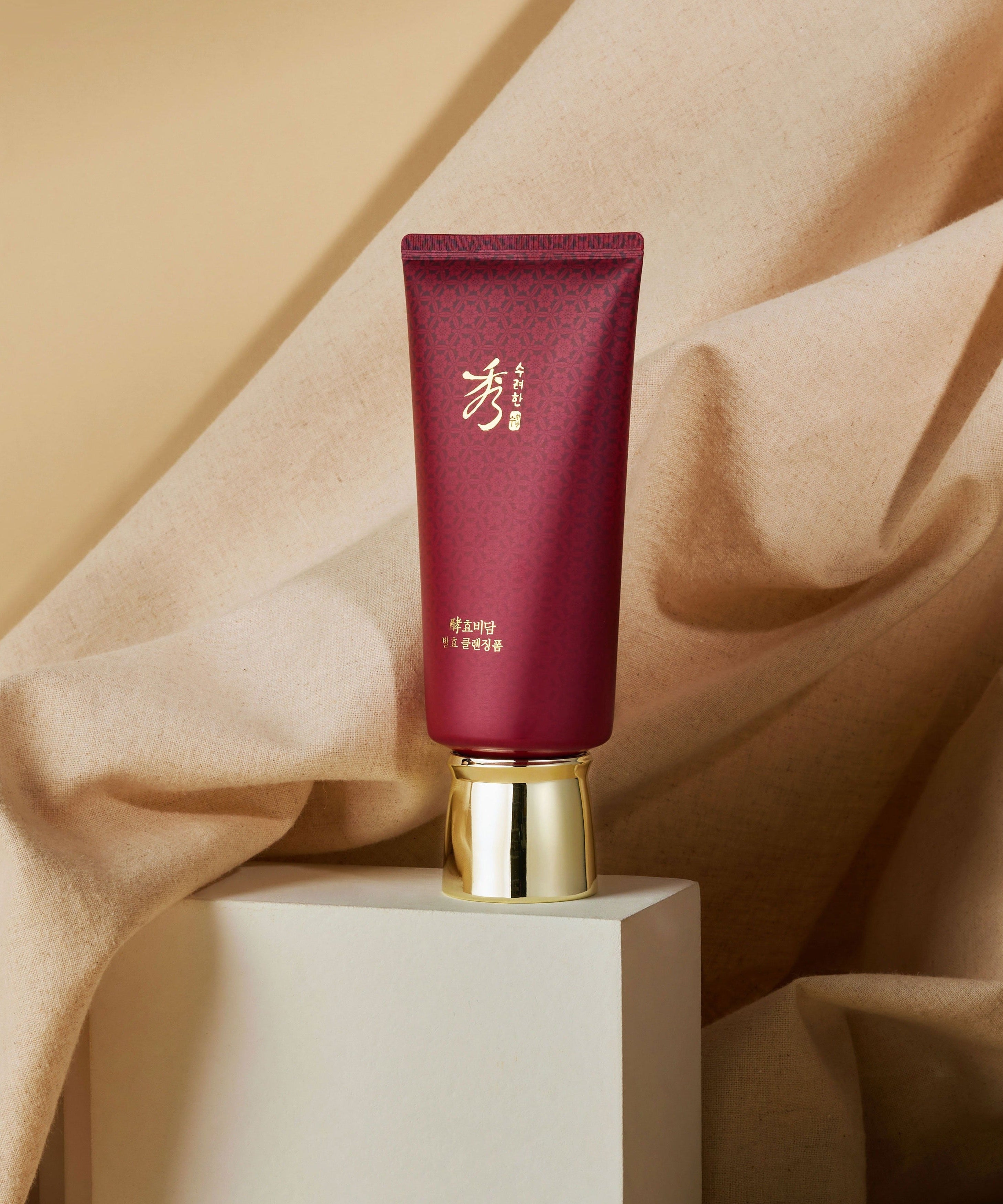 SOORYEHAN Hyobidam Fermented Cleansing Foam 160ml product image on display