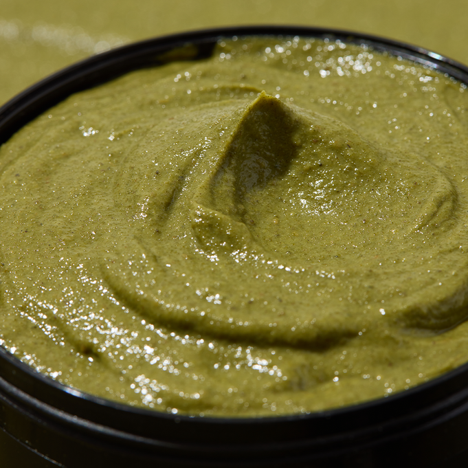 SUNGBOON EDITOR Liquid Shot Pore Remodeling Mask 100g showing creamy texture in open container