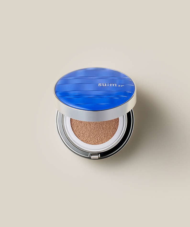 Open compact of SU:M37 Water-full CC Cushion Perfect Finish on a neutral background.
