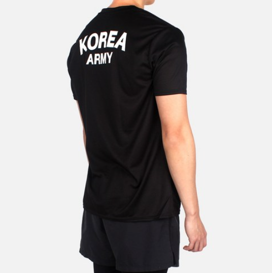 KOREA ARMY T-Shirt in black with minimalist military design, breathable cotton, ideal for training and casual wear.
