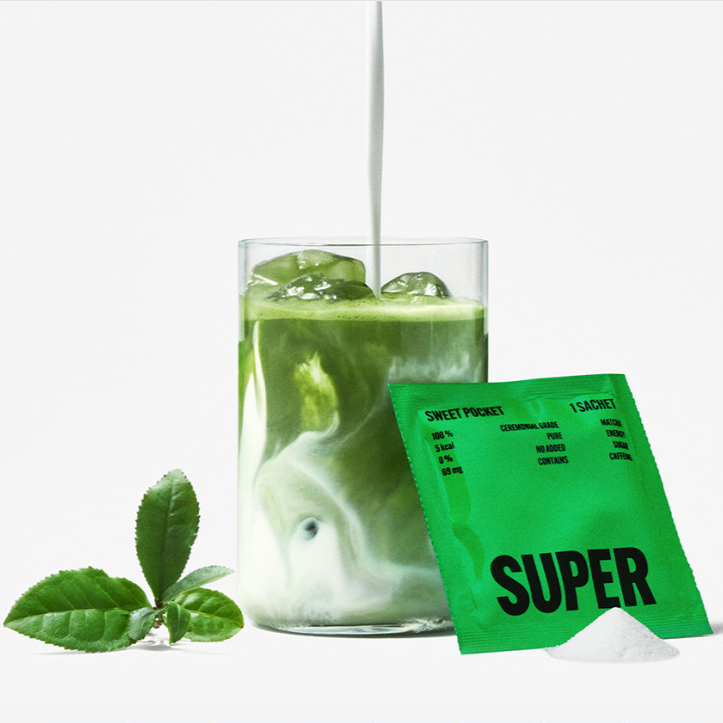 HIT THE TEA Super Matcha Home Cafe Set (Pure 10+Sweet 10+Heat-Resistant Glass Cup) shown with matcha drink and packet