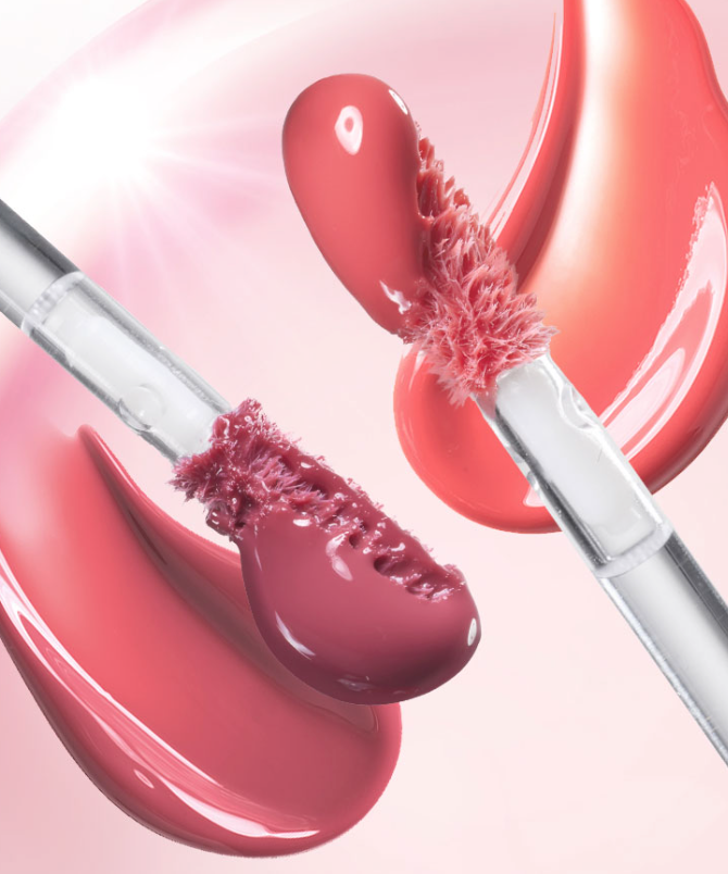 MOONSHOT Jelly Moon Glow Tint in vibrant shades with glossy finish, innovative lip tint for a radiant look.