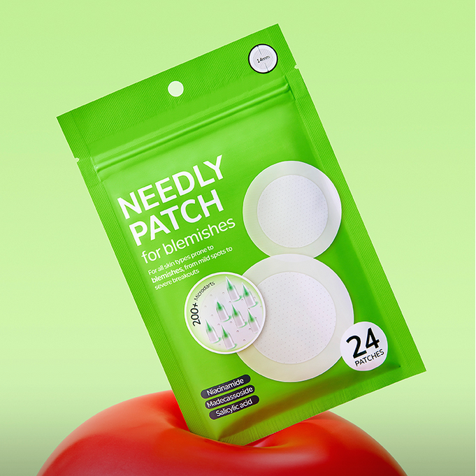 NEEDLY Patch for Blemish 24 Patches in green packaging