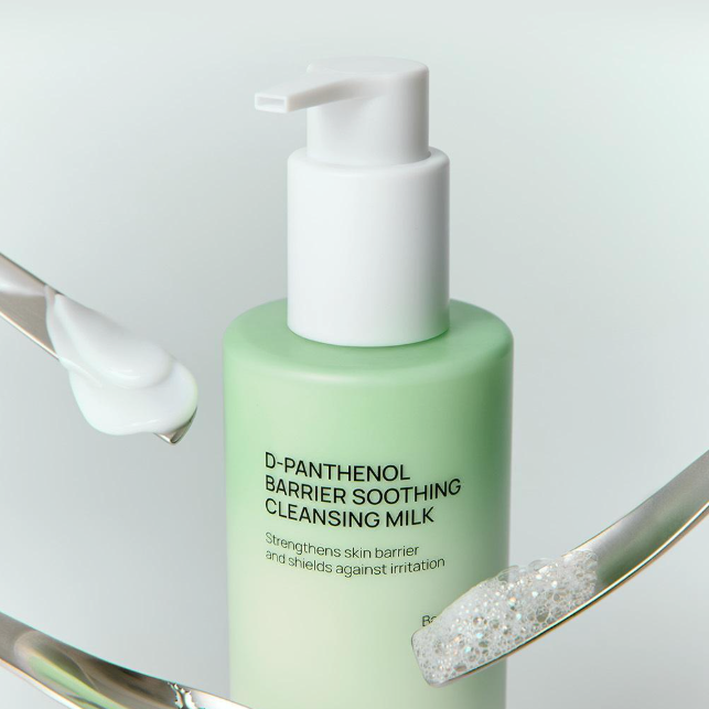 JUMISO D-Panthenol Barrier Soothing Cleansing Milk 300ml Refill Offer (+100ml Refill)