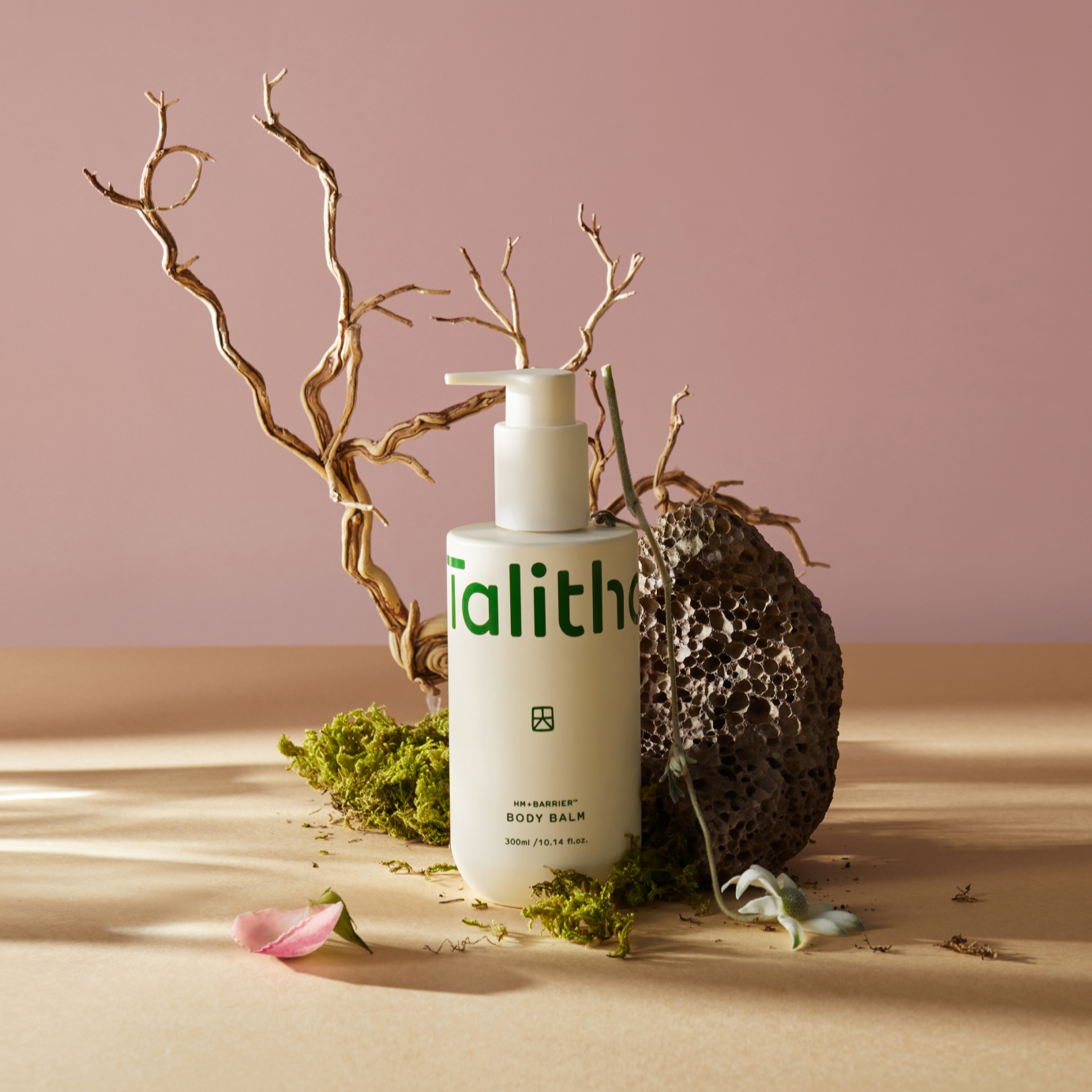 TALITHA KOUM HM+ Barrier Body Balm 300ml available on Koolseoul.com, your Korean Eshop from Seoul !