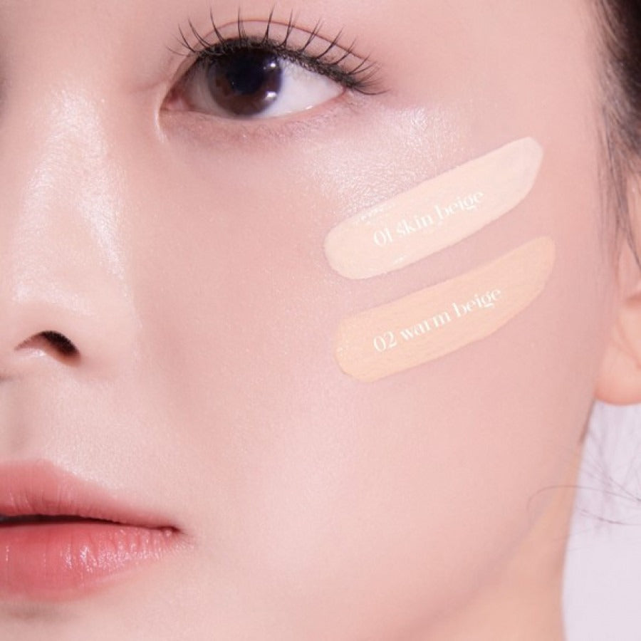 Model showing skin swatches of TONYMOLY My Luminouse Gel Glow Cushion 15g on cheek in two beige shades.