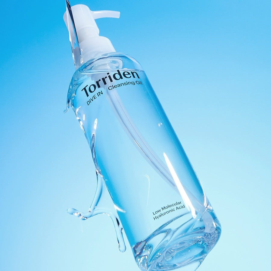 TORRIDEN Dive in Low Molecular Hyaluronic Acid Cleansing Oil 200ml against a blue background