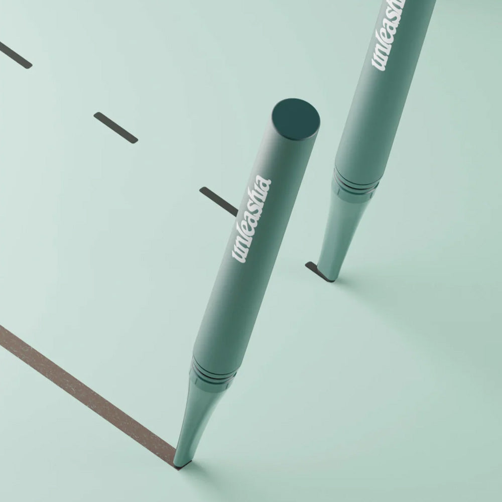 UNLEASHIA Easy Glide Flat Eyeliner disponible sur Ma petite Coree, ton Eshop 100% K-beauty en direct de Seoul