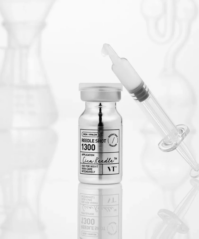 VT COSMETIC Riddle Shot 1300 8ml serum with syringe in a lab setting
