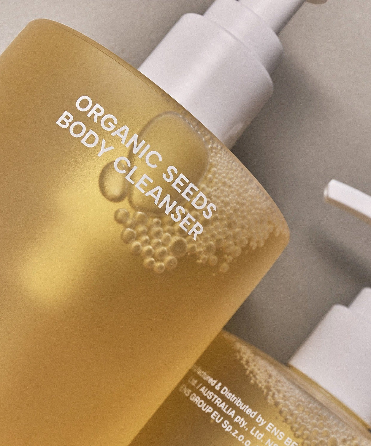 WHAMISA Organic Seed Fermented Body Cleanser 490ml with pump dispenser